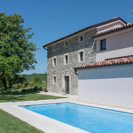 Fiore In Istria Suitable For Families And Cyclists Willa Momjan